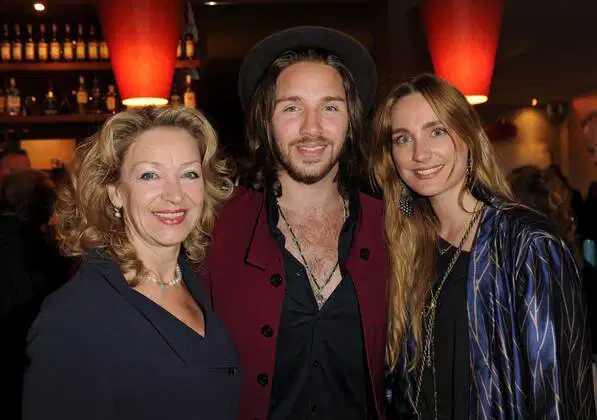 Sandra Ofarim – Die stille Kraft hinter einer musikalischen Familie