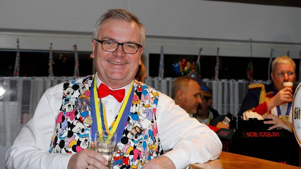Jürgen Beckers Neue Freundin: Ein Blick auf die neue Liebe des Stars