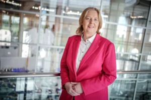 bärbel bas wie groß